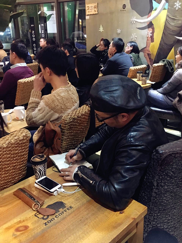 中美俄曾经开始醒悟！真正吸血的是欧洲人如今他们终于要还债了(图1)